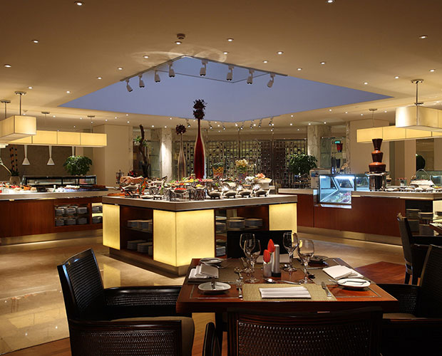 1532053916788352.jpg 02.jpg